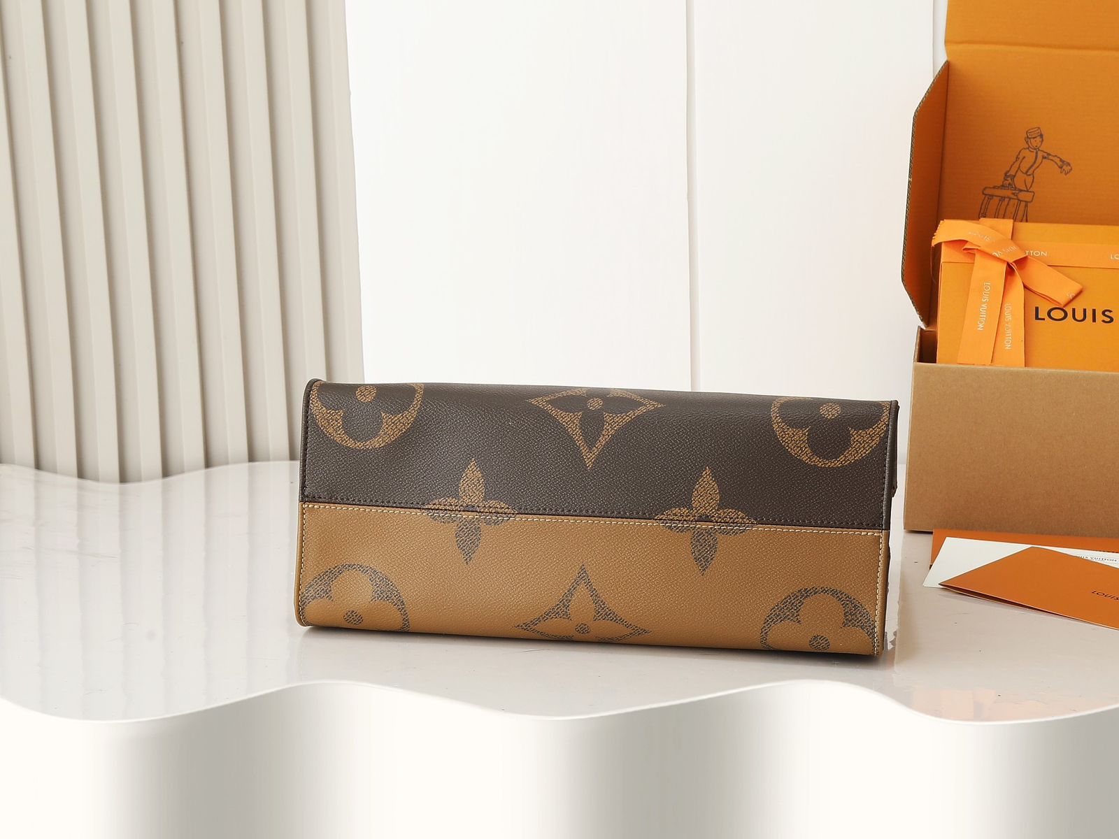 Louis Vuitton OnTheGo MM — Monogram Empreinte | 33 cm | 6 Colors Without Box