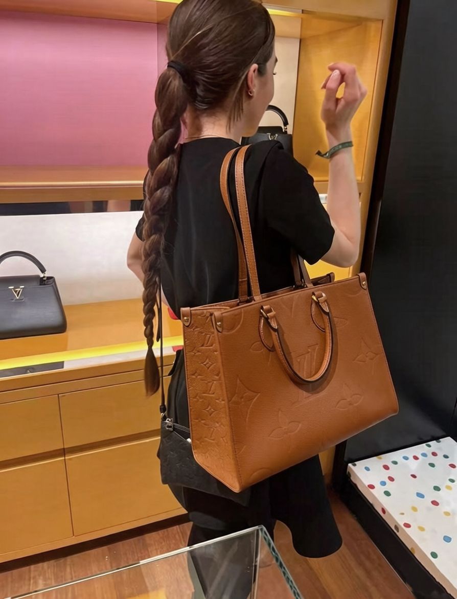 Louis Vuitton OnTheGo MM — Monogram Empreinte | 33 cm | 6 Colors Without Box