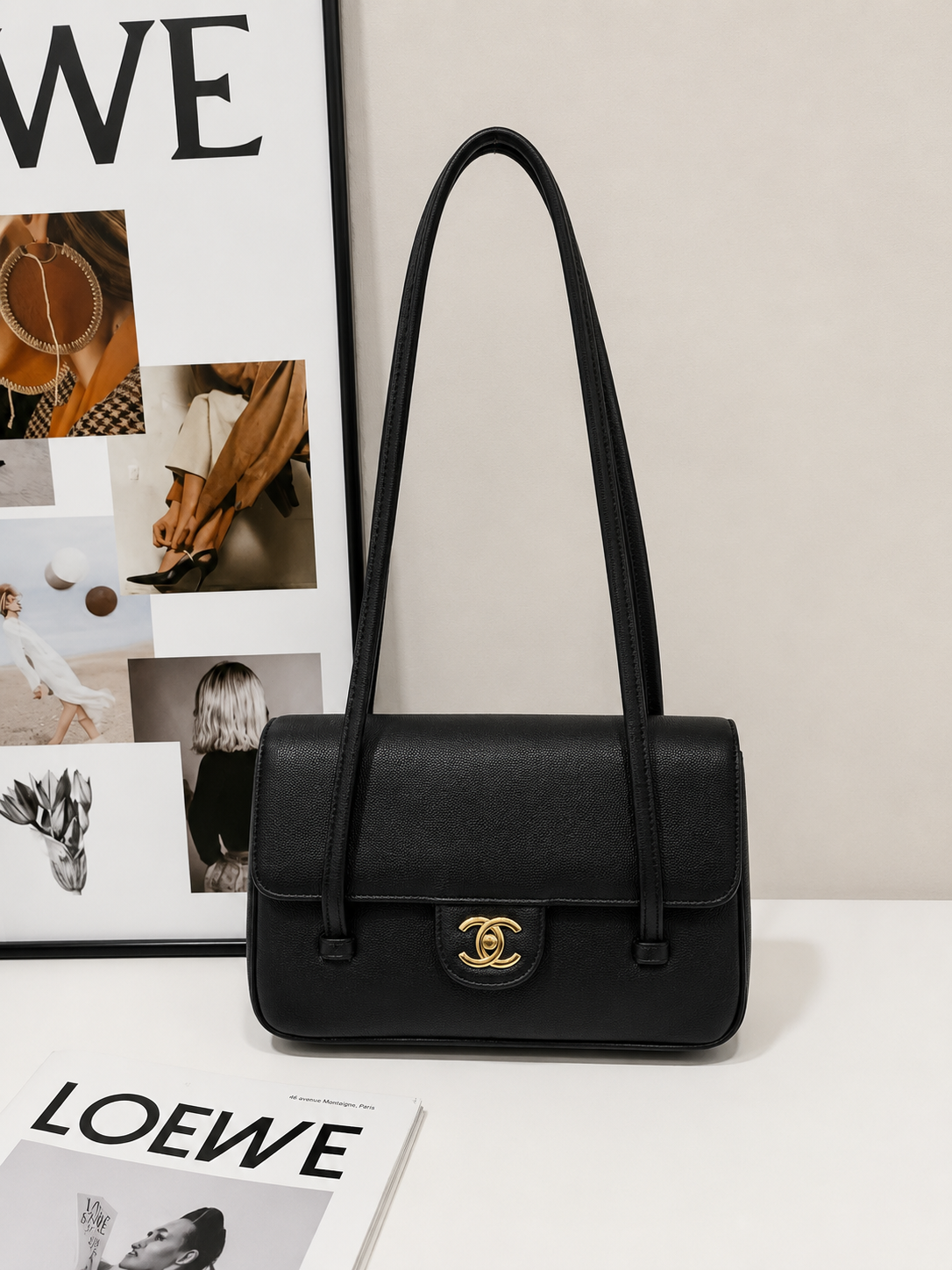 CHANEL Double-Strap Flap Bag 22 cm With Box