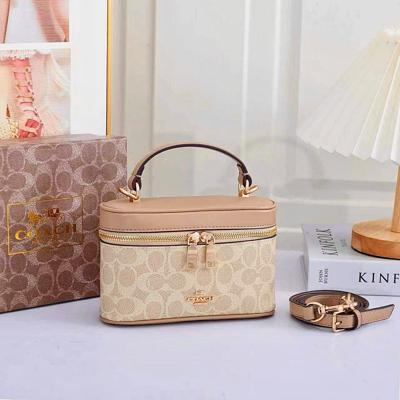 COACH Vanity Crossbody Bag 19cm