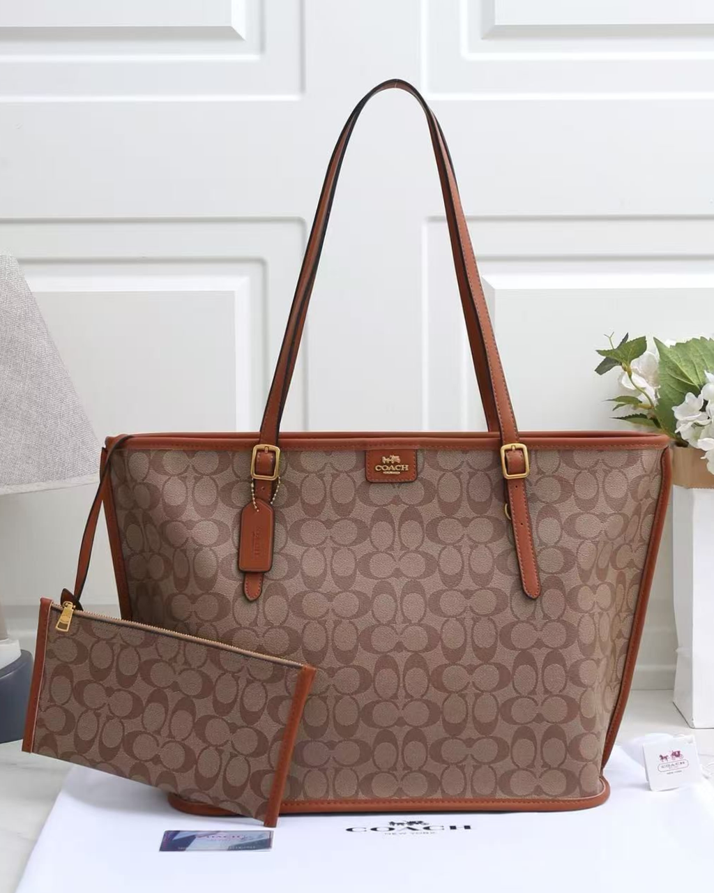 COACH Signature Tote Bag 36cm