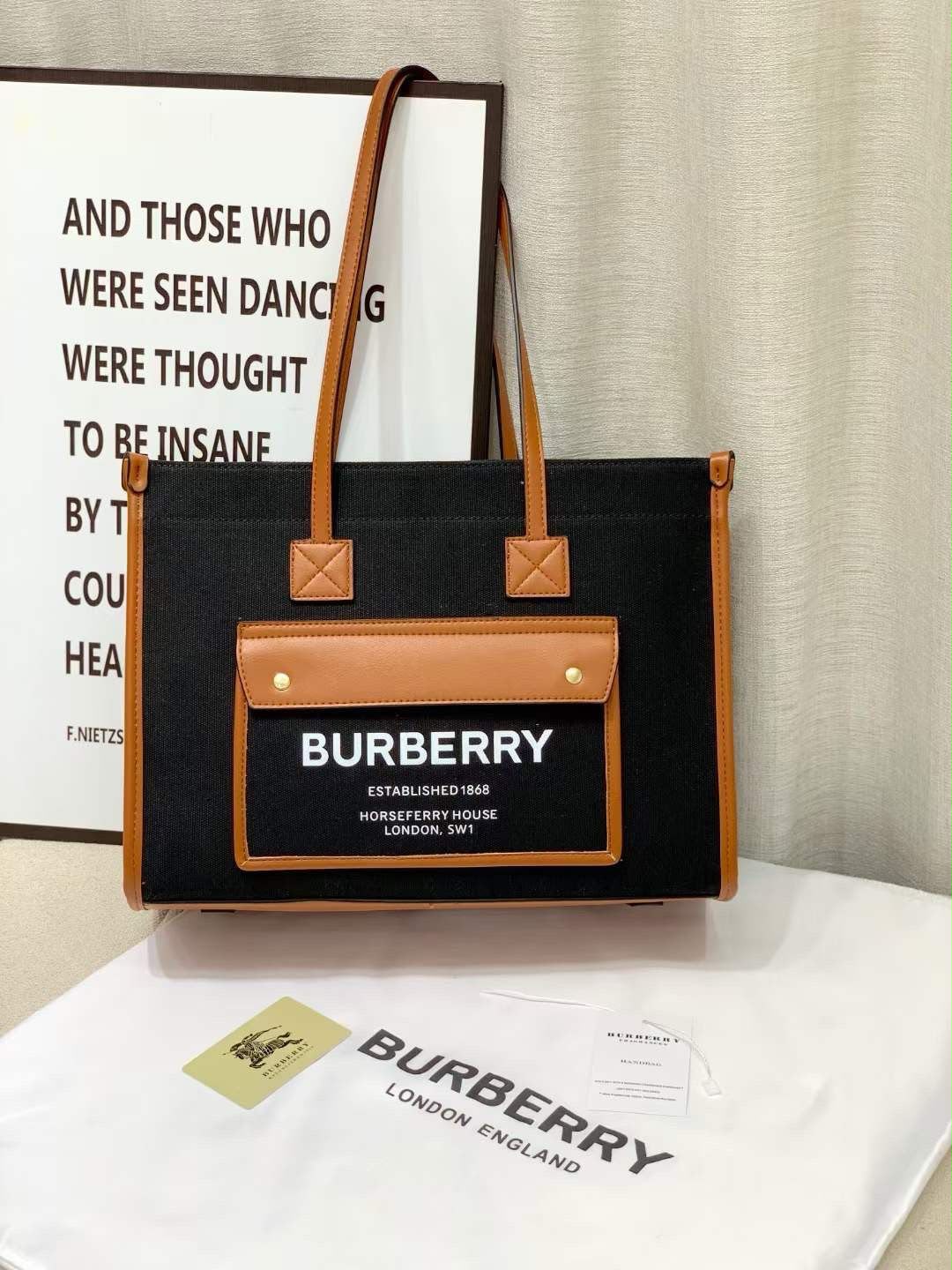 BURBERRY Archive Canvas Tote — 36 cm | 5 Colors Without Box