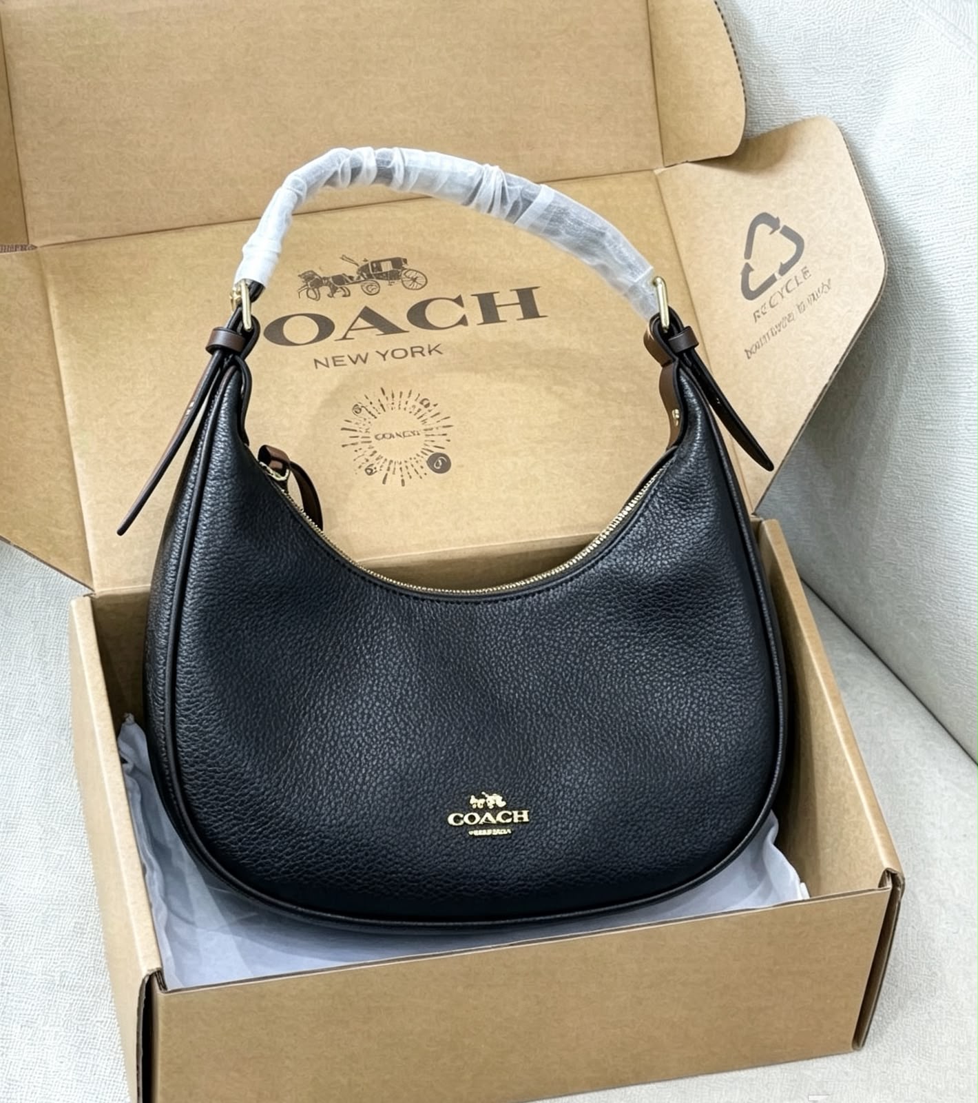 COACH Hobo Shoulder Bag 28cm