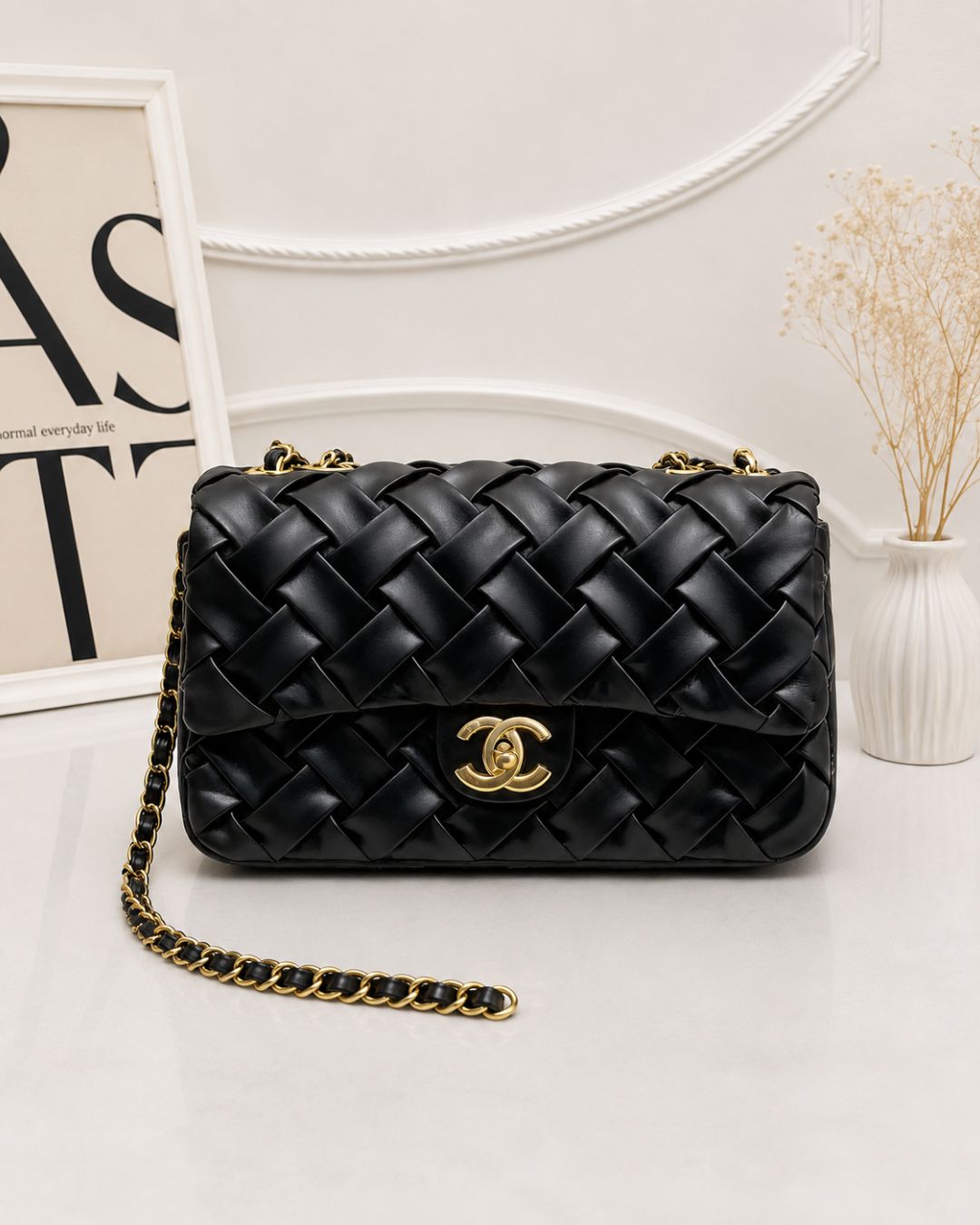 CHANEL Woven Shoulder Bag 25 cm A+