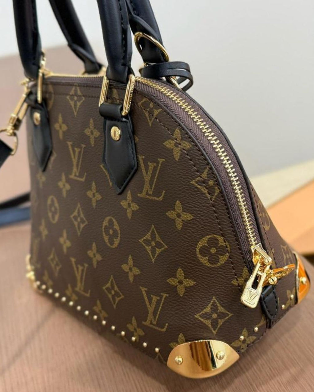 LV Alma 23 cm A+