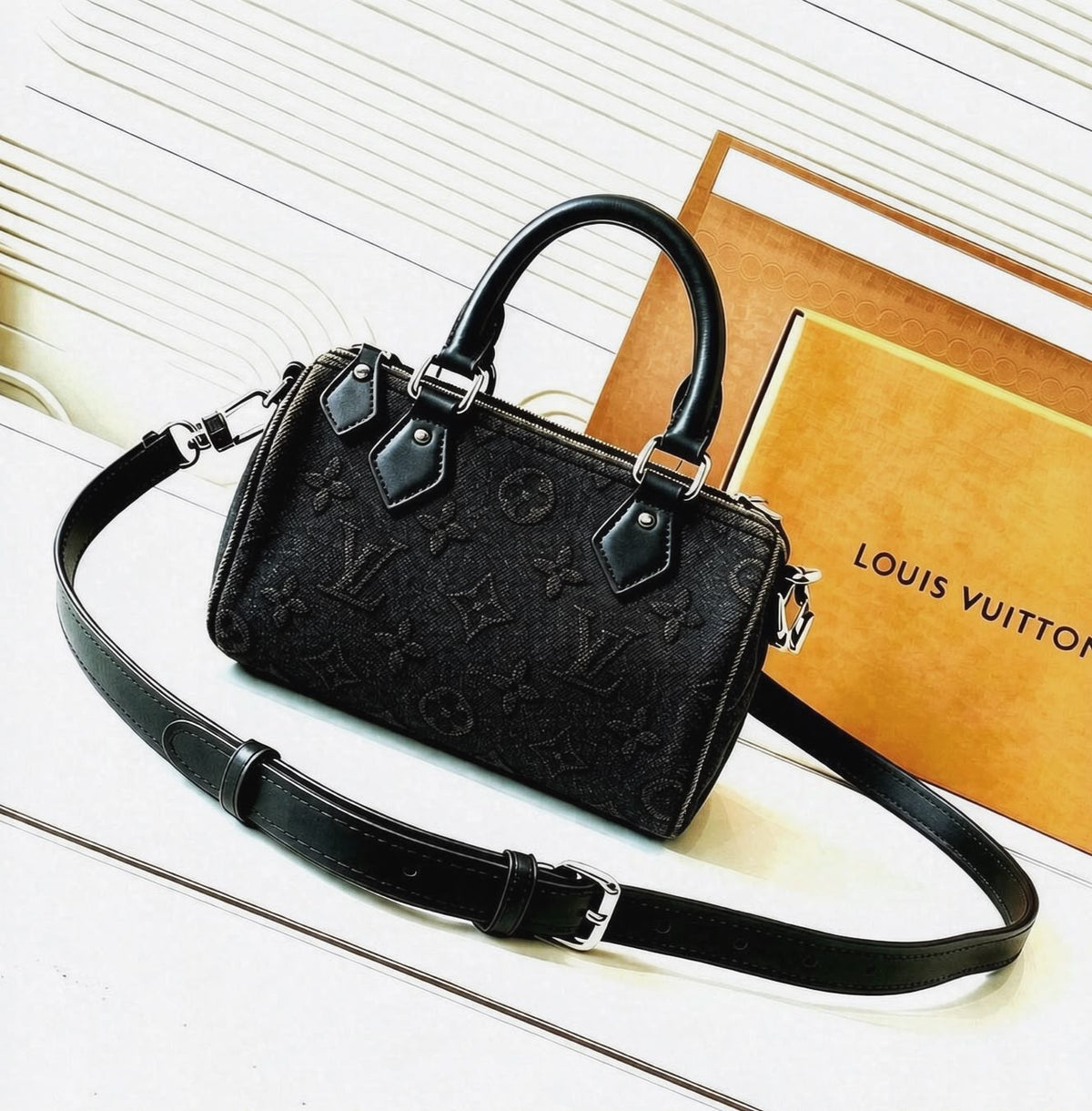 LV Nano Speedy 16cm