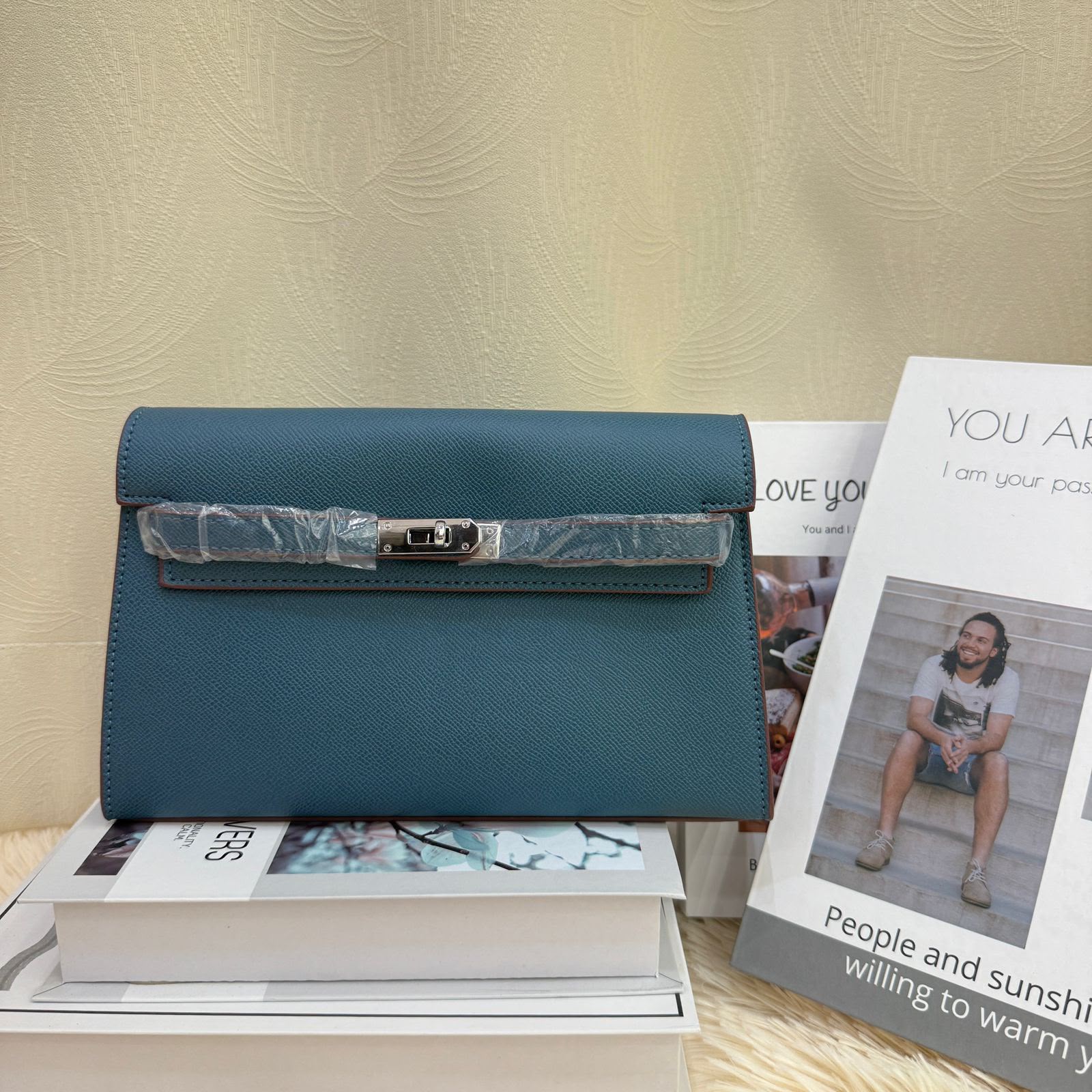 HERMÈS Constance Shoulder Bag — 25 cm | 4 Colors With Box