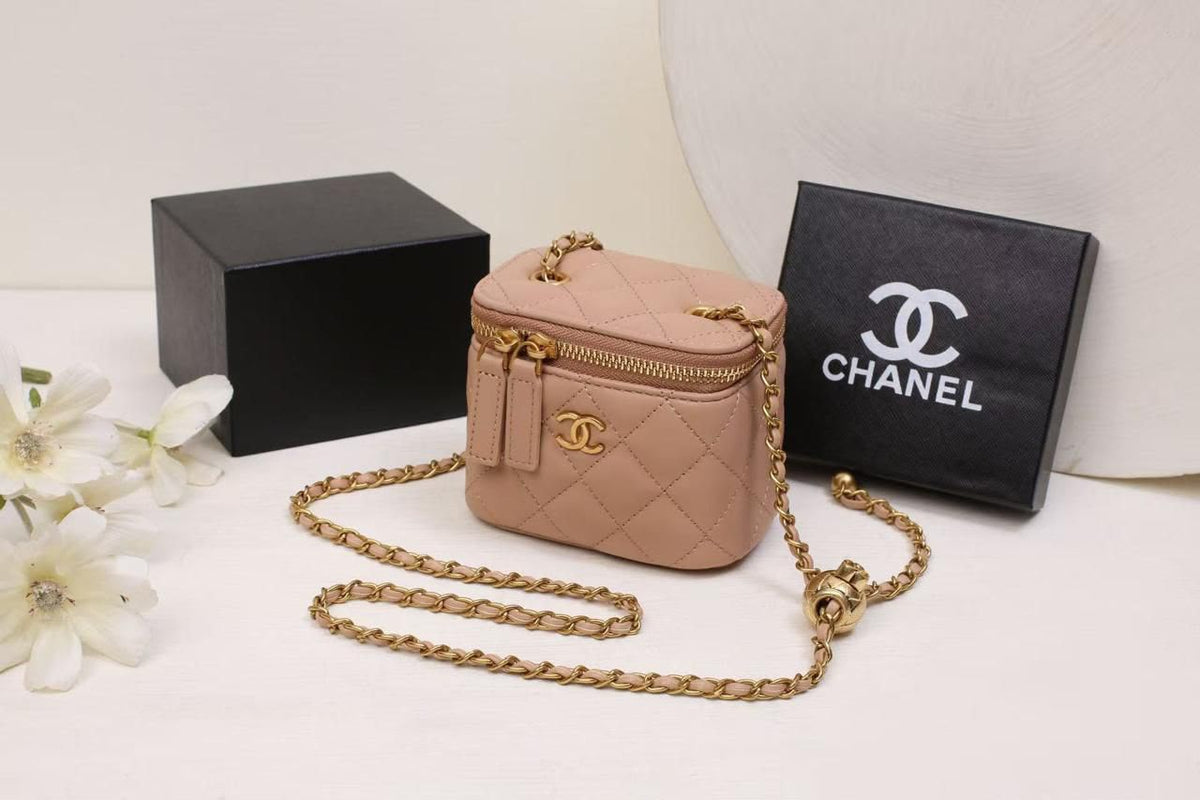 CHANEL Mini Vanity Crossbody Bag 12cm