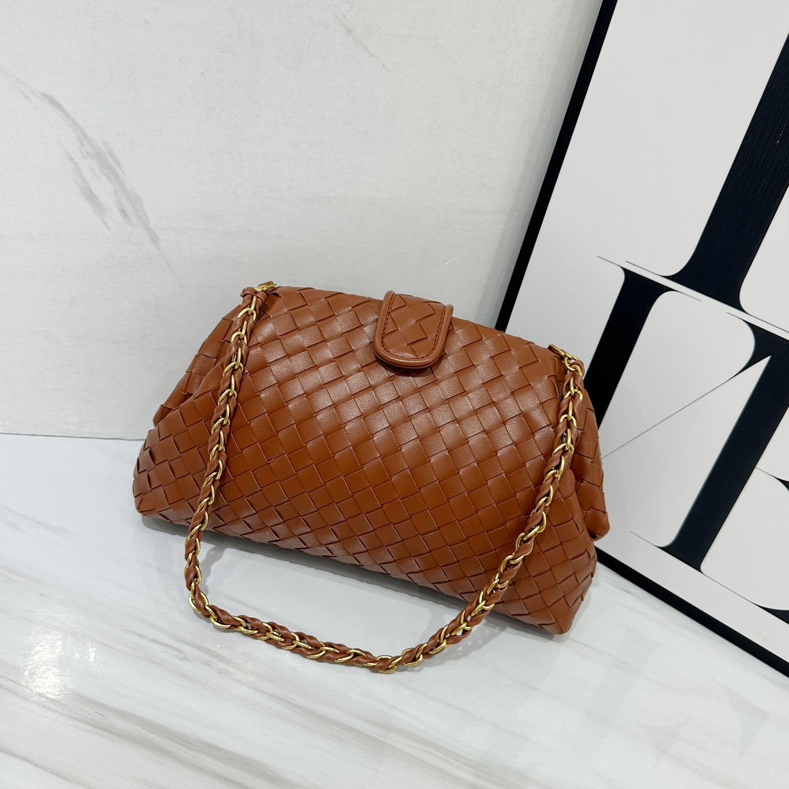 BOTTEGA VENETA Intrecciato Chain Bag — 30 cm | 7 Colors A+