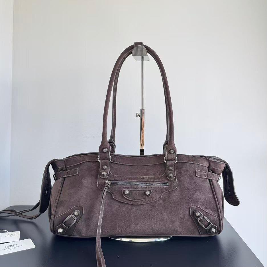 BALENCIAGA Studded Tote Bag 38 cm A+