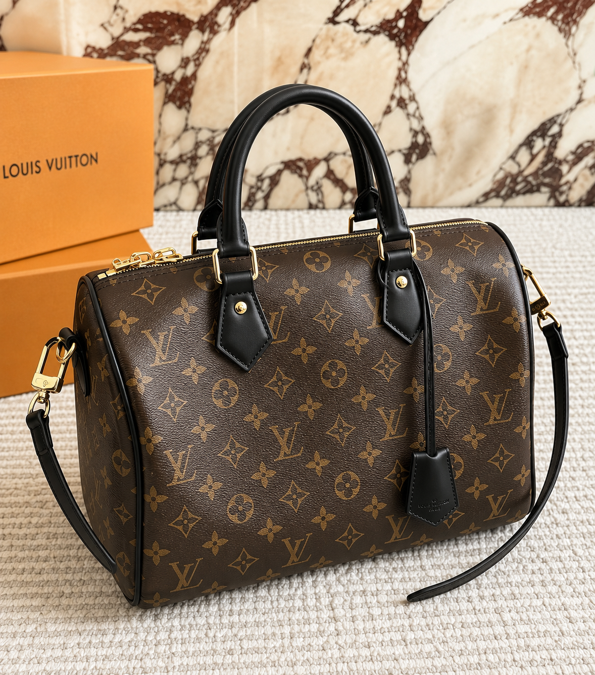حقيبة LV سبيدي 30 سم بألوان ماستر 4