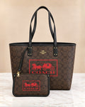 COACH Horse & Carriage Tote 43cm