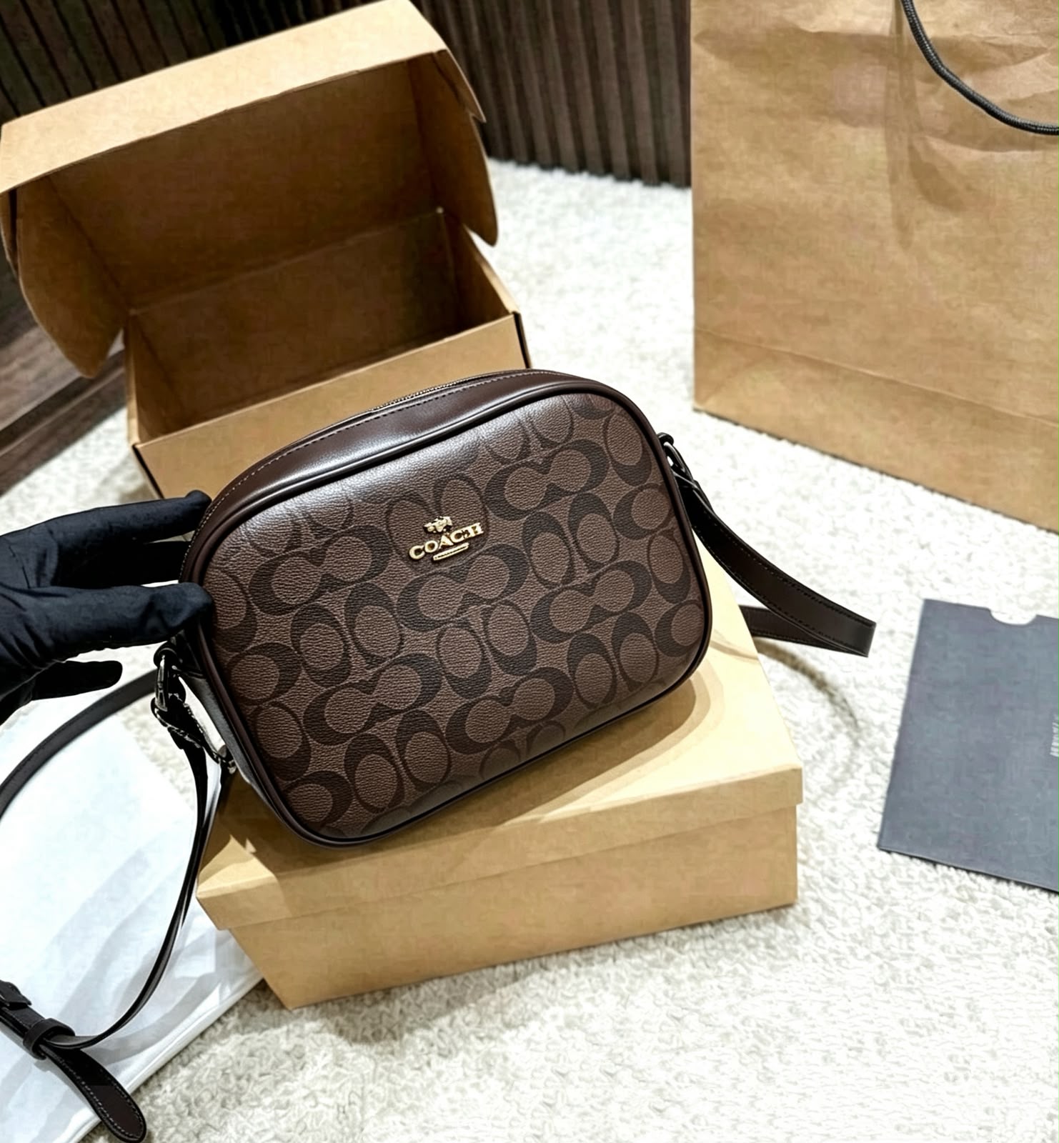 COACH Signature Crossbody Bag 20cm