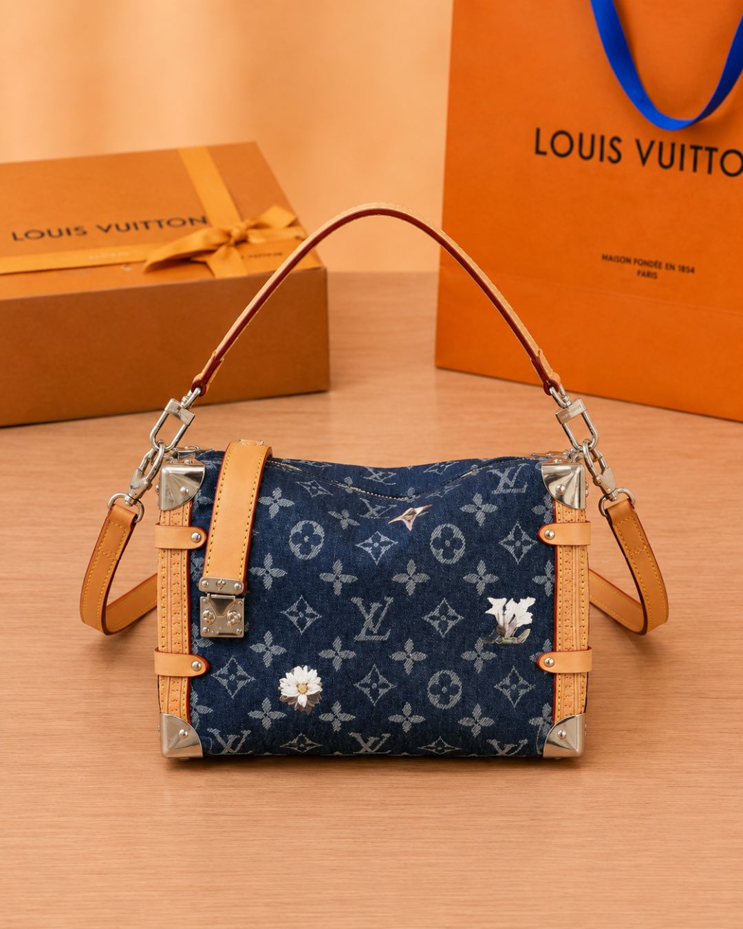 LV Trunk Shoulder Bag 23cm Master