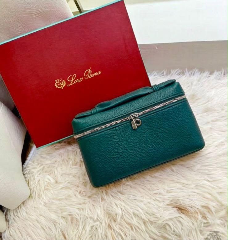 LORO PIANA Crossbody Bag 20cm
