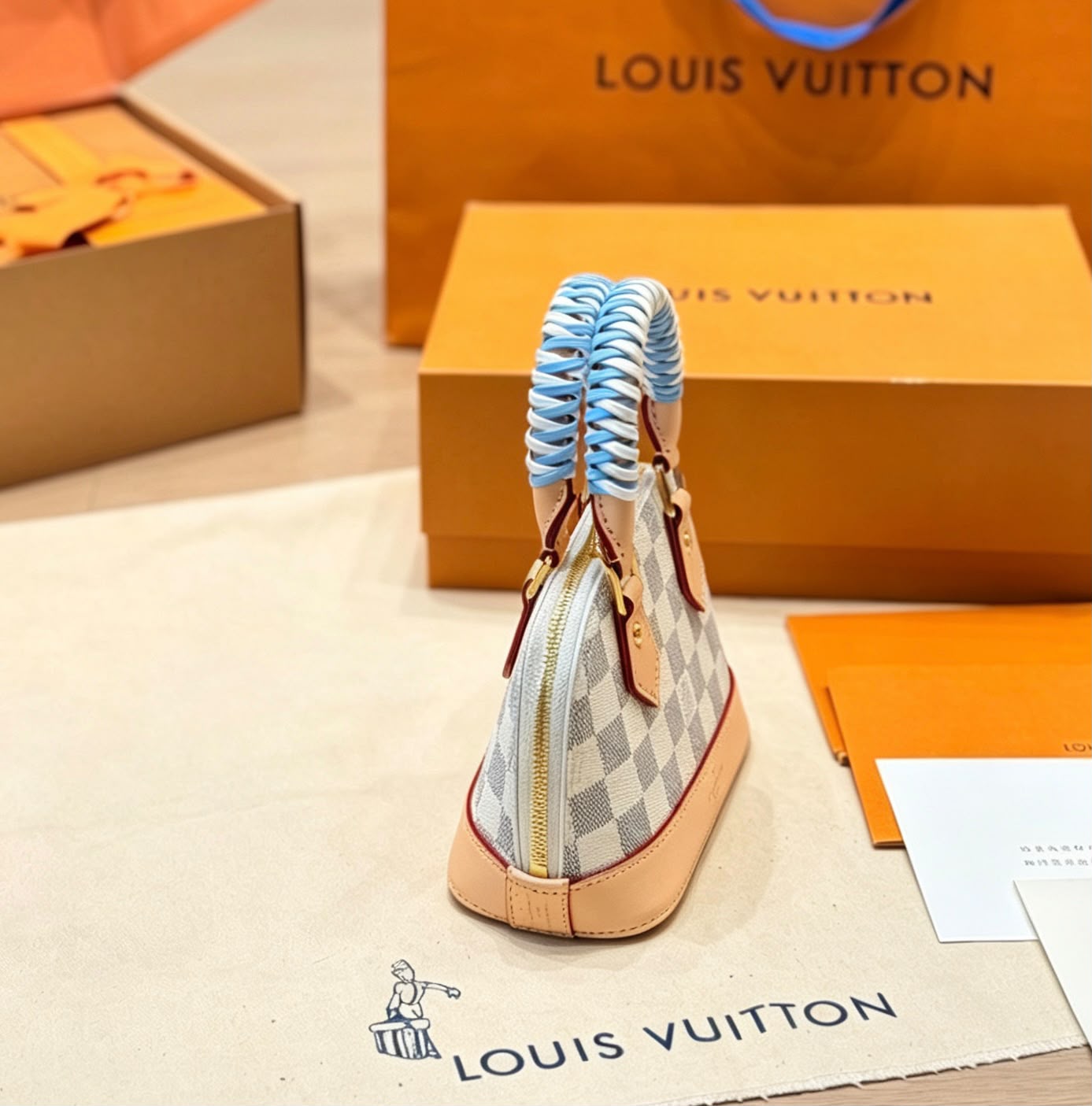 LV ALMA MINI 17cm Master