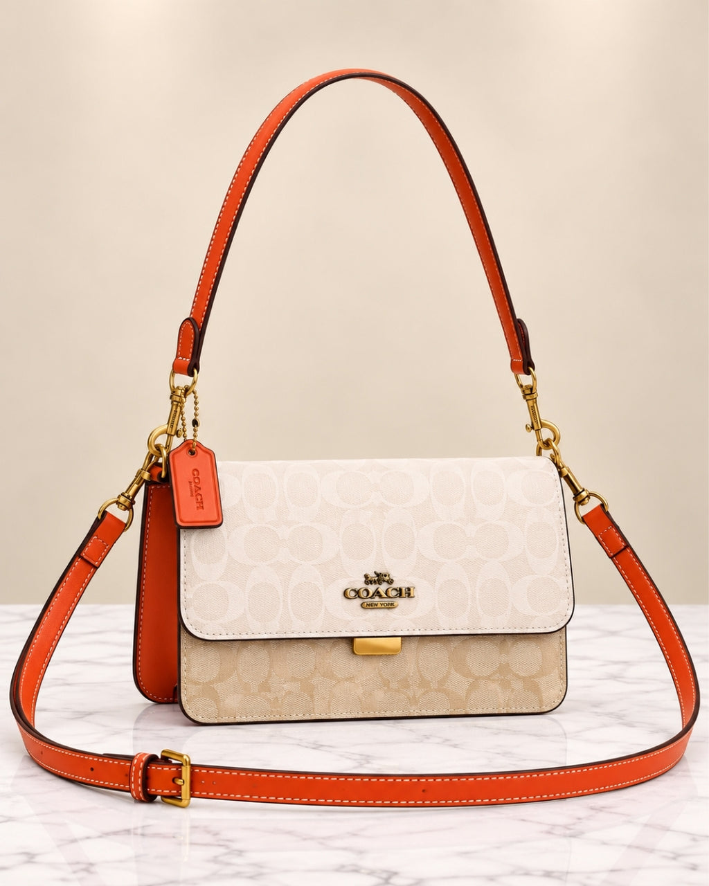 Coach Signature Shoulder Bag 26cm