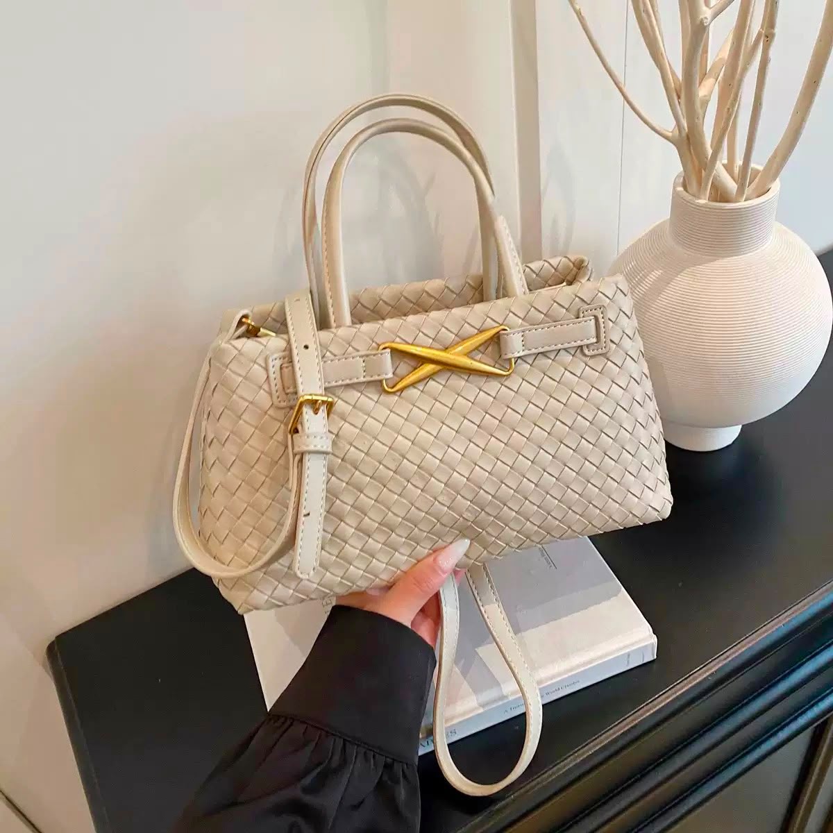 BOTTEGA Woven Leather Top Handle Tote — 29 cm | 7 Colors Without Box