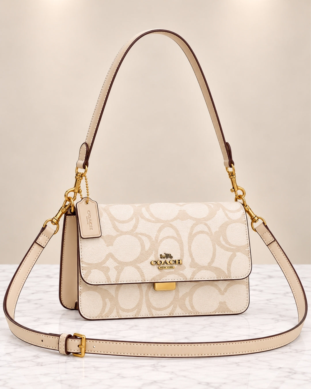 Coach Signature Shoulder Bag 26cm
