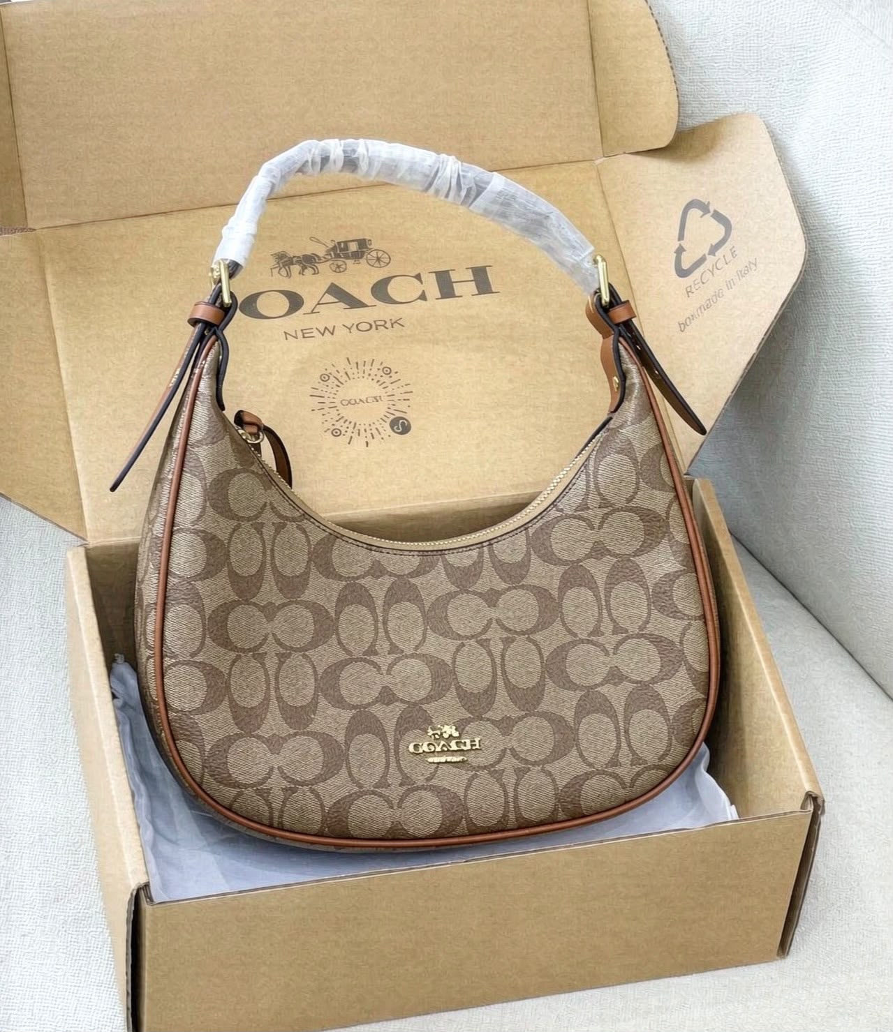 COACH Hobo Shoulder Bag 28cm