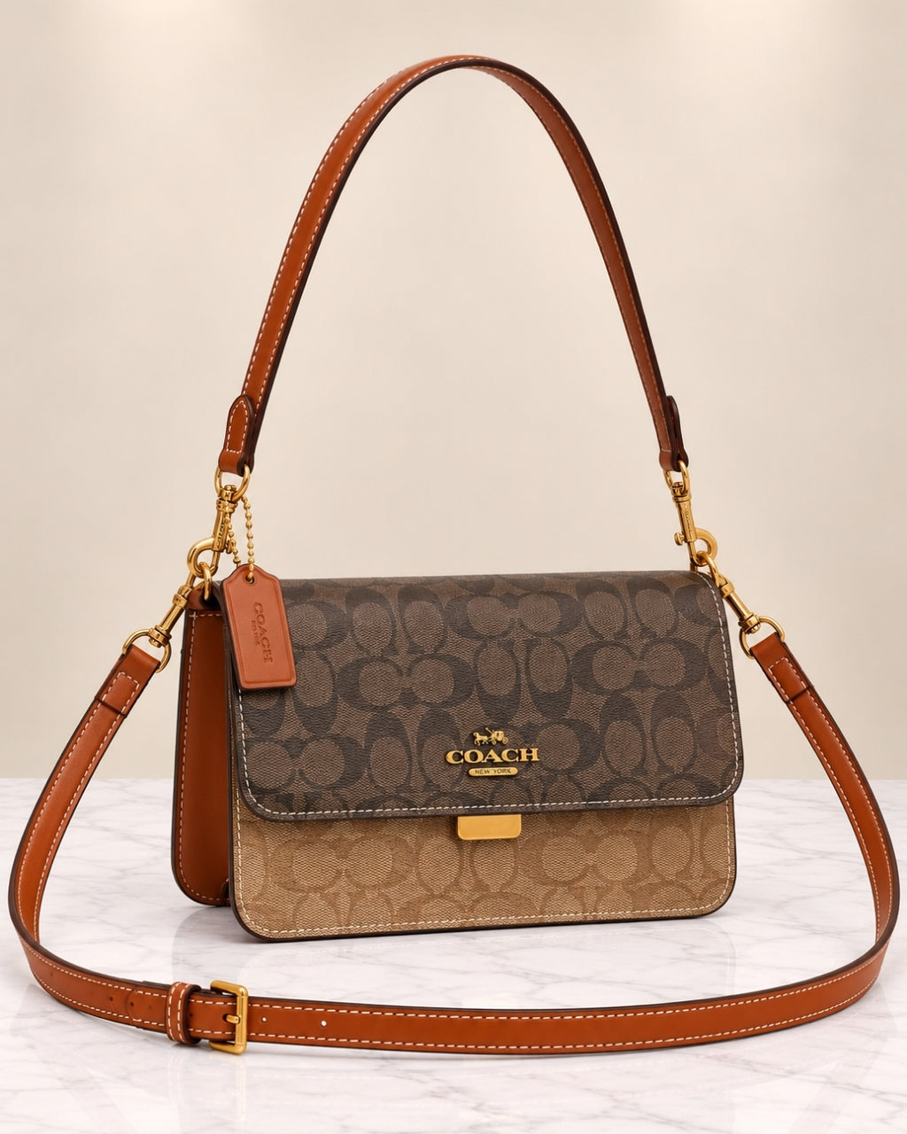 Coach Signature Shoulder Bag 26cm