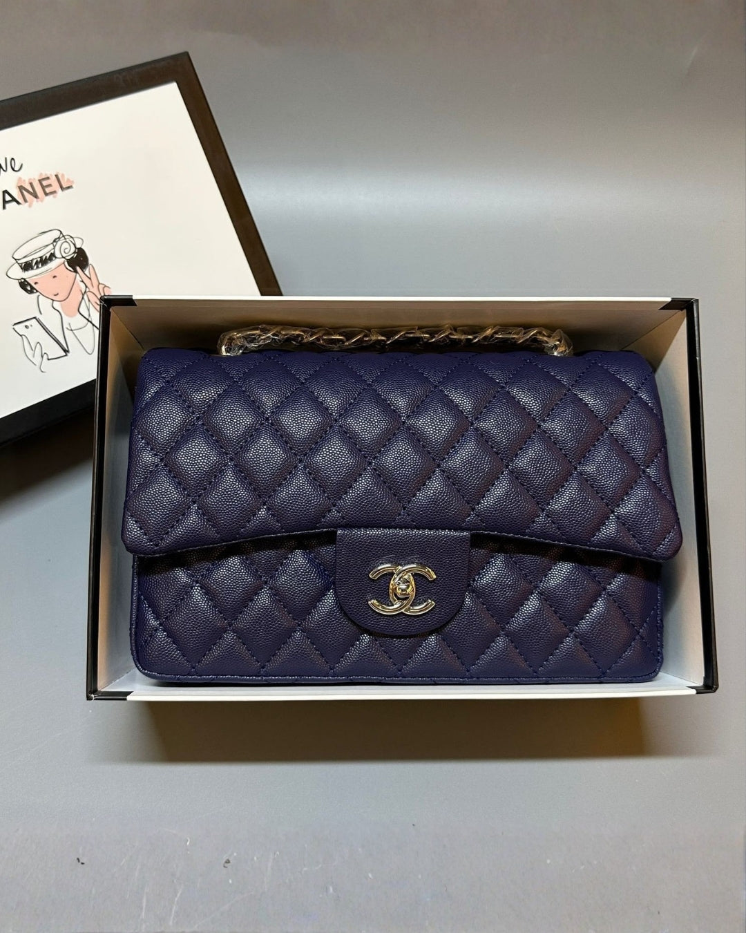 CHANEL Quilted Flap Shoulder Bag 26 cm