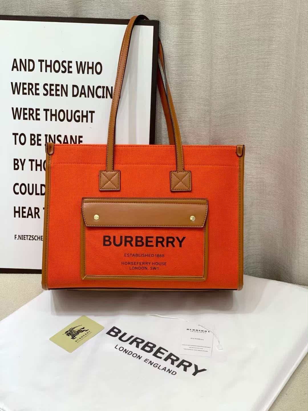 BURBERRY Archive Canvas Tote — 36 cm | 5 Colors Without Box