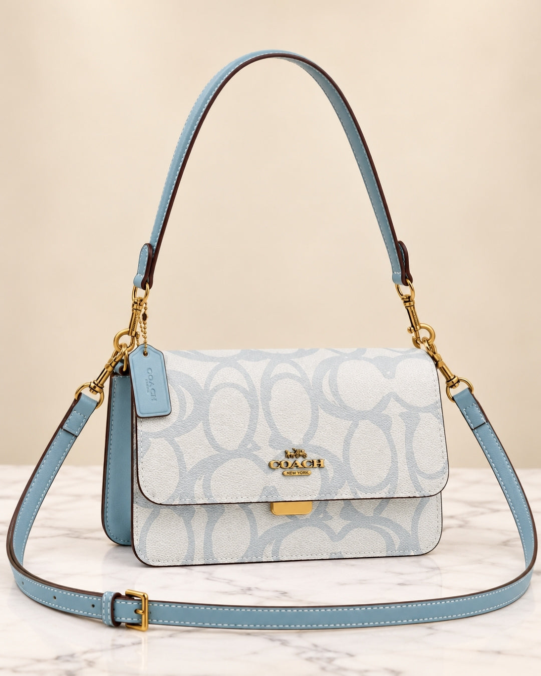 Coach Signature Shoulder Bag 26cm