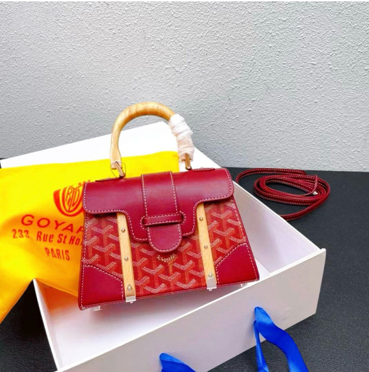 GOYARD Top Handle Bag 21 cm