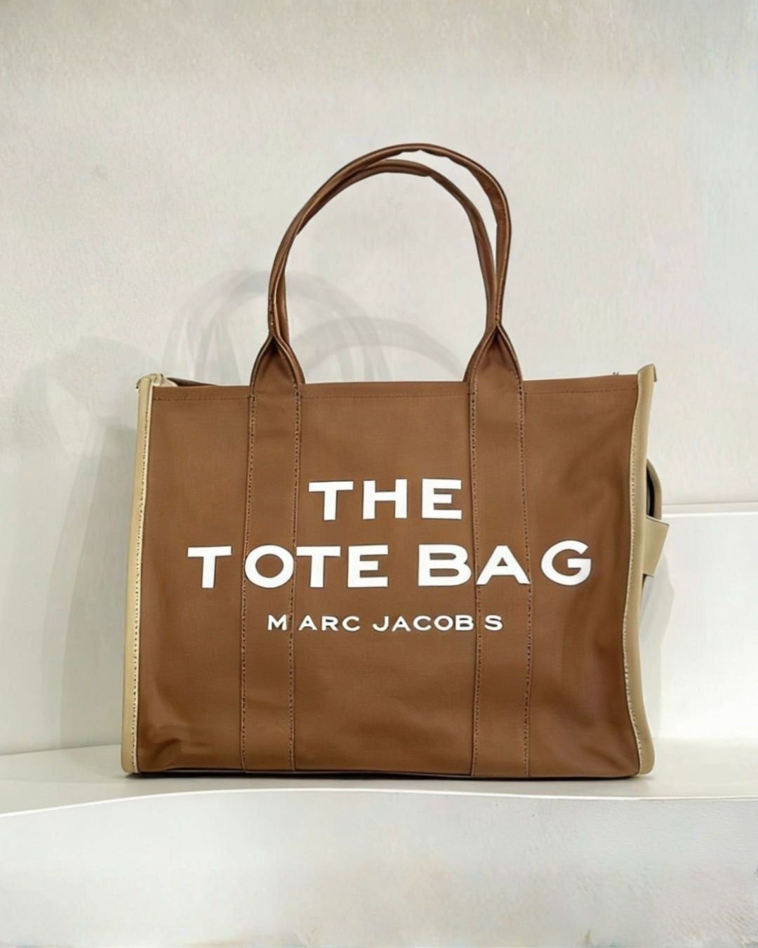 Marc Jacobs The Tote Bag Large 41cm A+