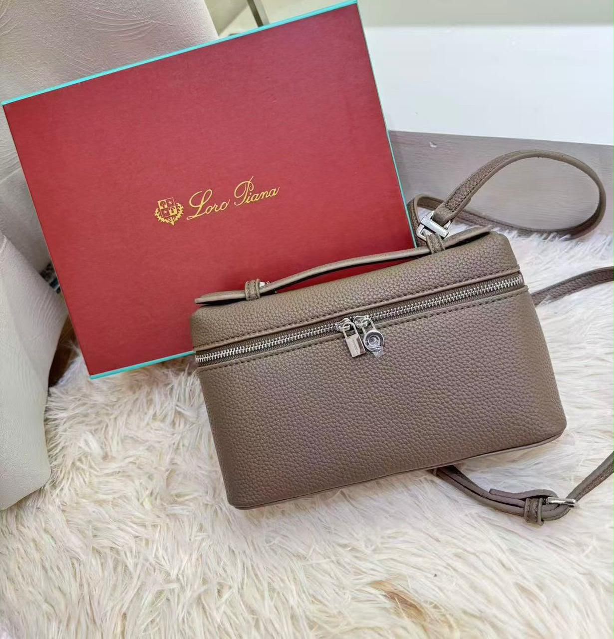 LORO PIANA Crossbody Bag 20cm