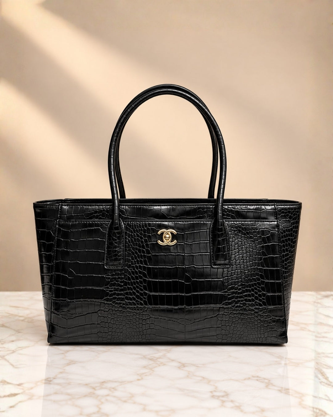 CHANEL Executive Tote 35 cm A+