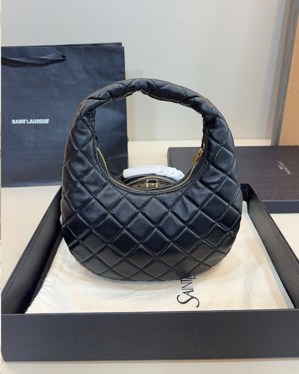 YSL Hobo Bag Small 24cm A+