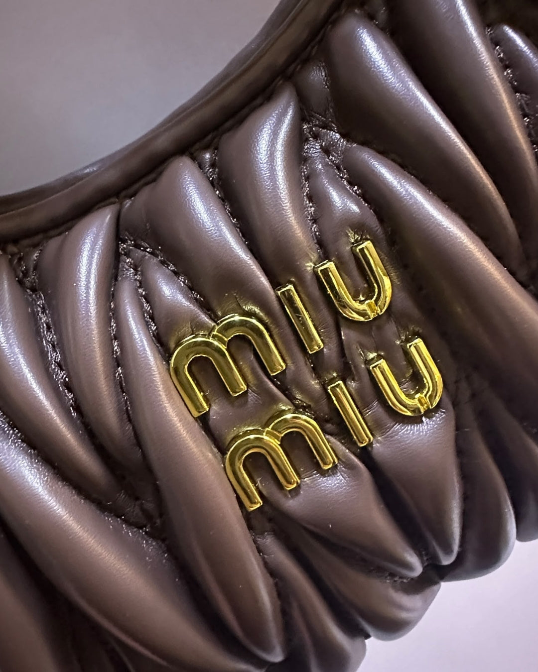 MIU MIU Matelassé Hobo Bag 24cm