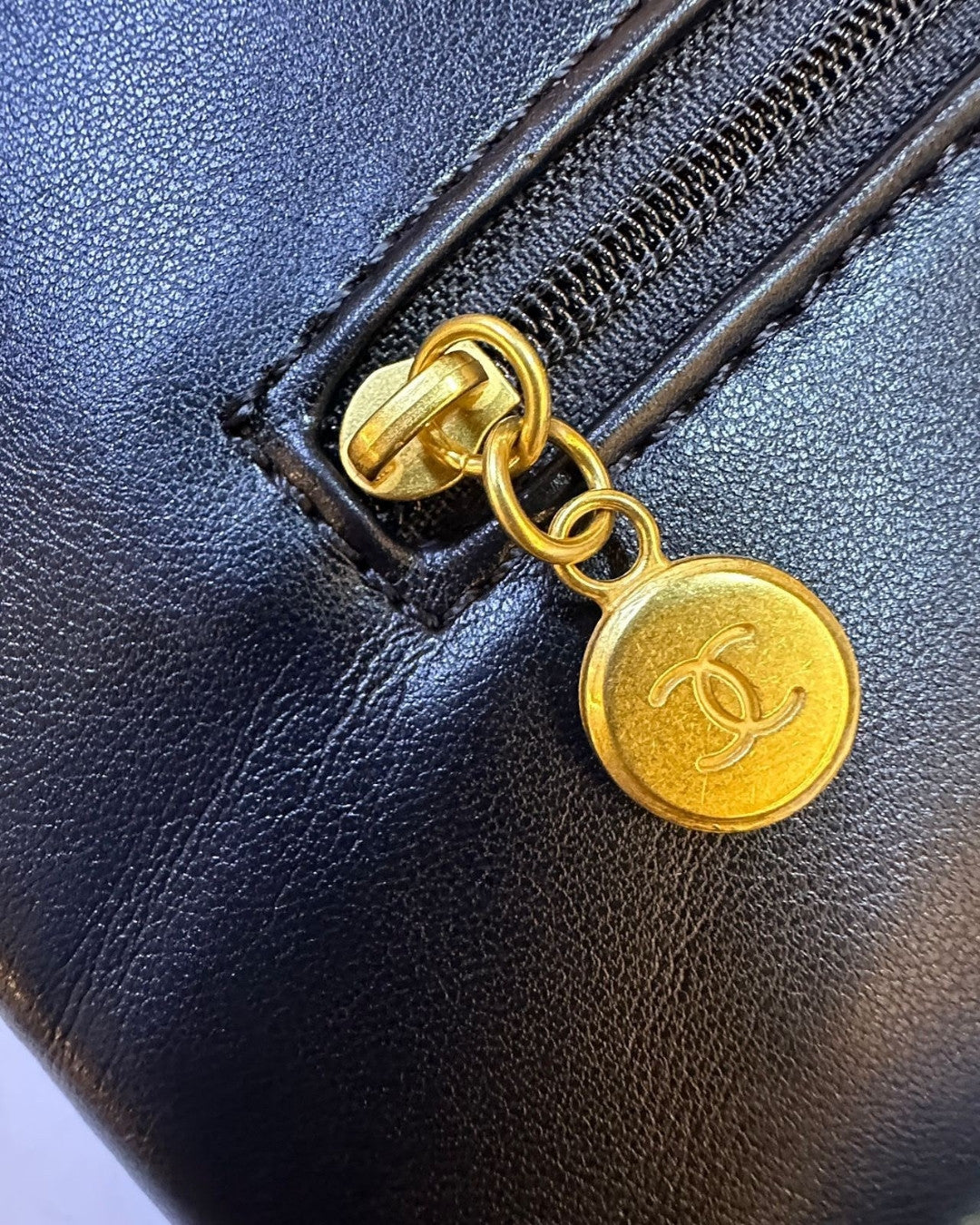 CHANEL Camellia Flower Bag 26 cm A+