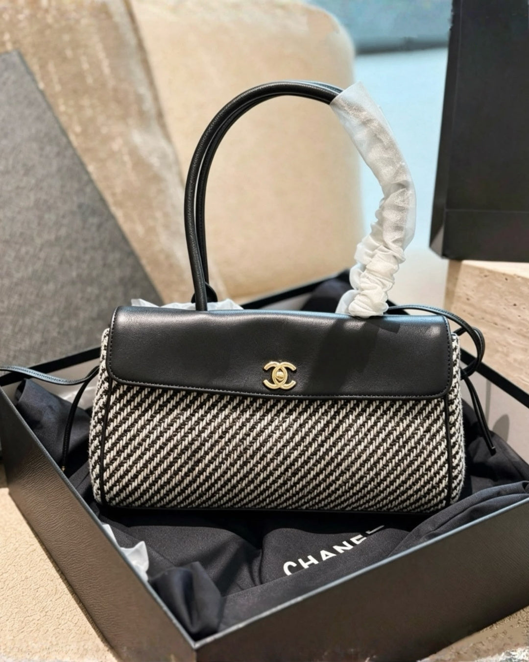 CHANEL Two-Tone Flap Bag 32 cm A+