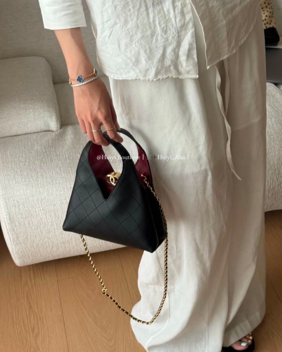 CHANEL Triangle V-handle Bag 23cm Master