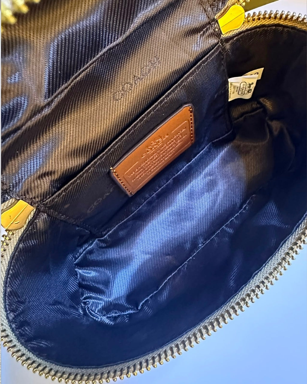 COACH Vanity Bag 19cm