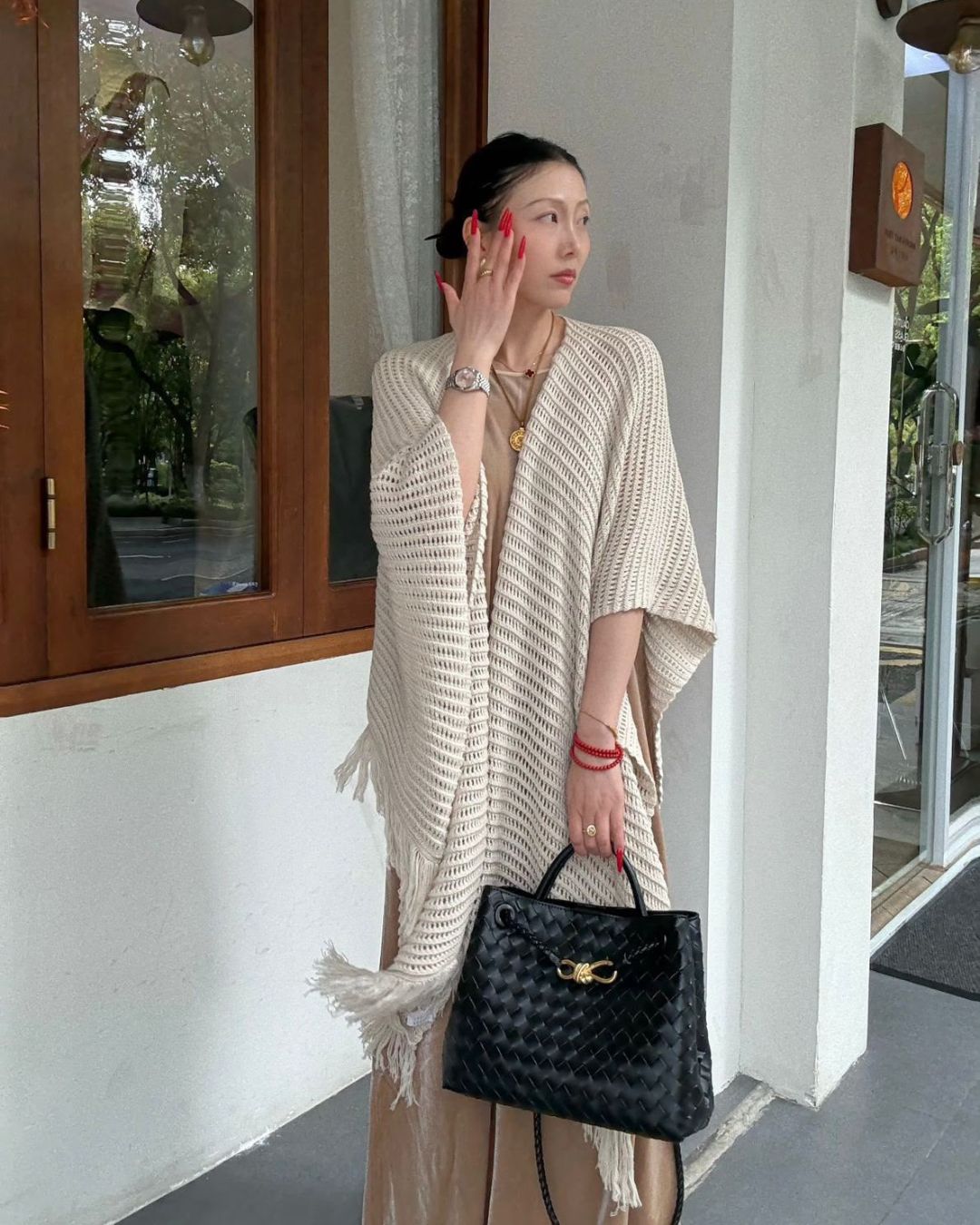 BOTTEGA Woven Top Handle Bag 32cm