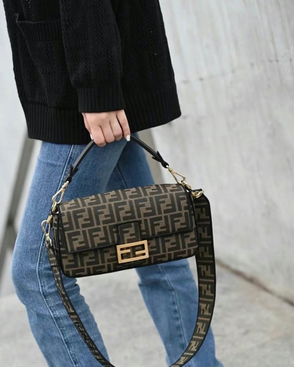 FENDI Baguette Shoulder Bag 29cm