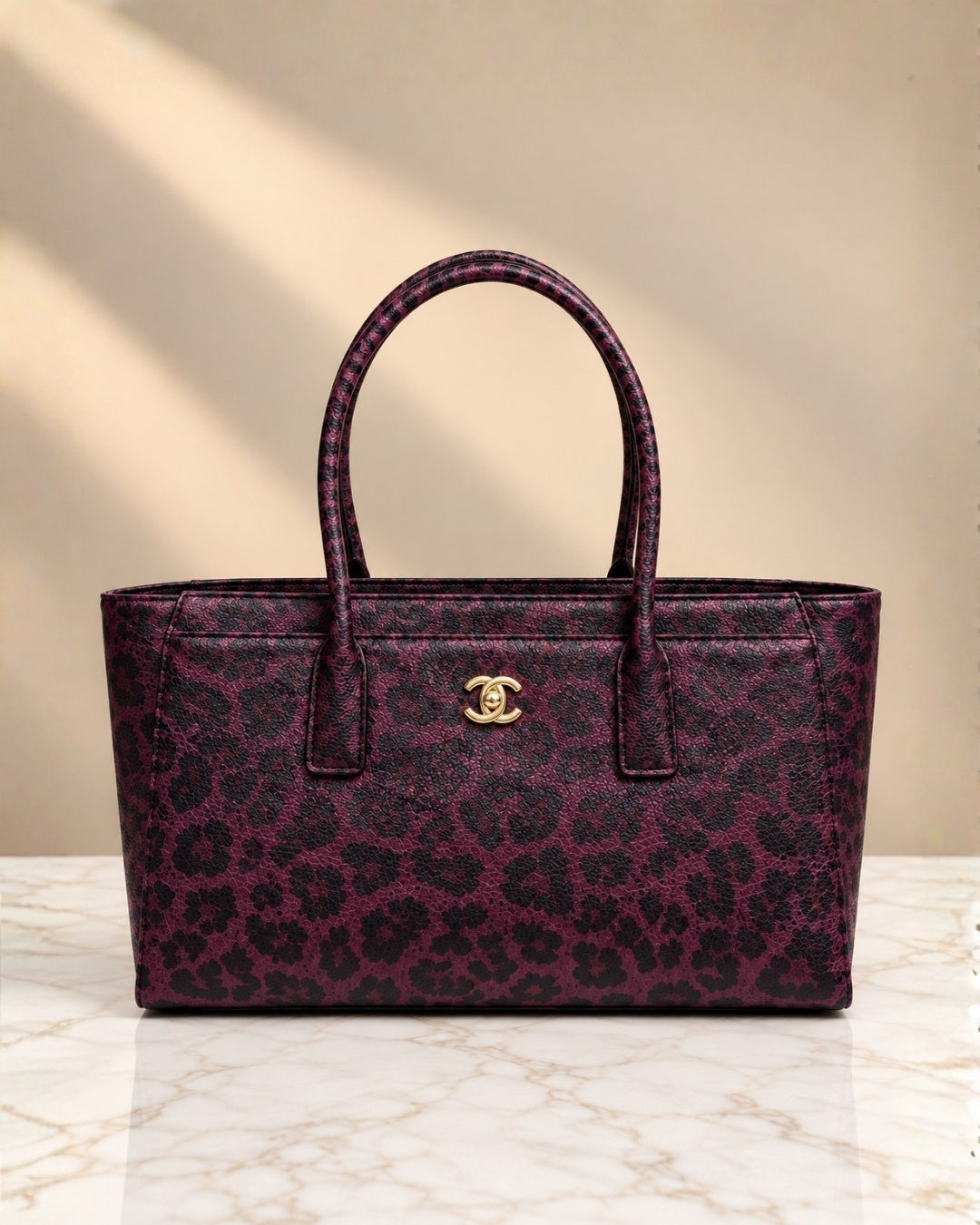 CHANEL Executive Tote 35 cm A+