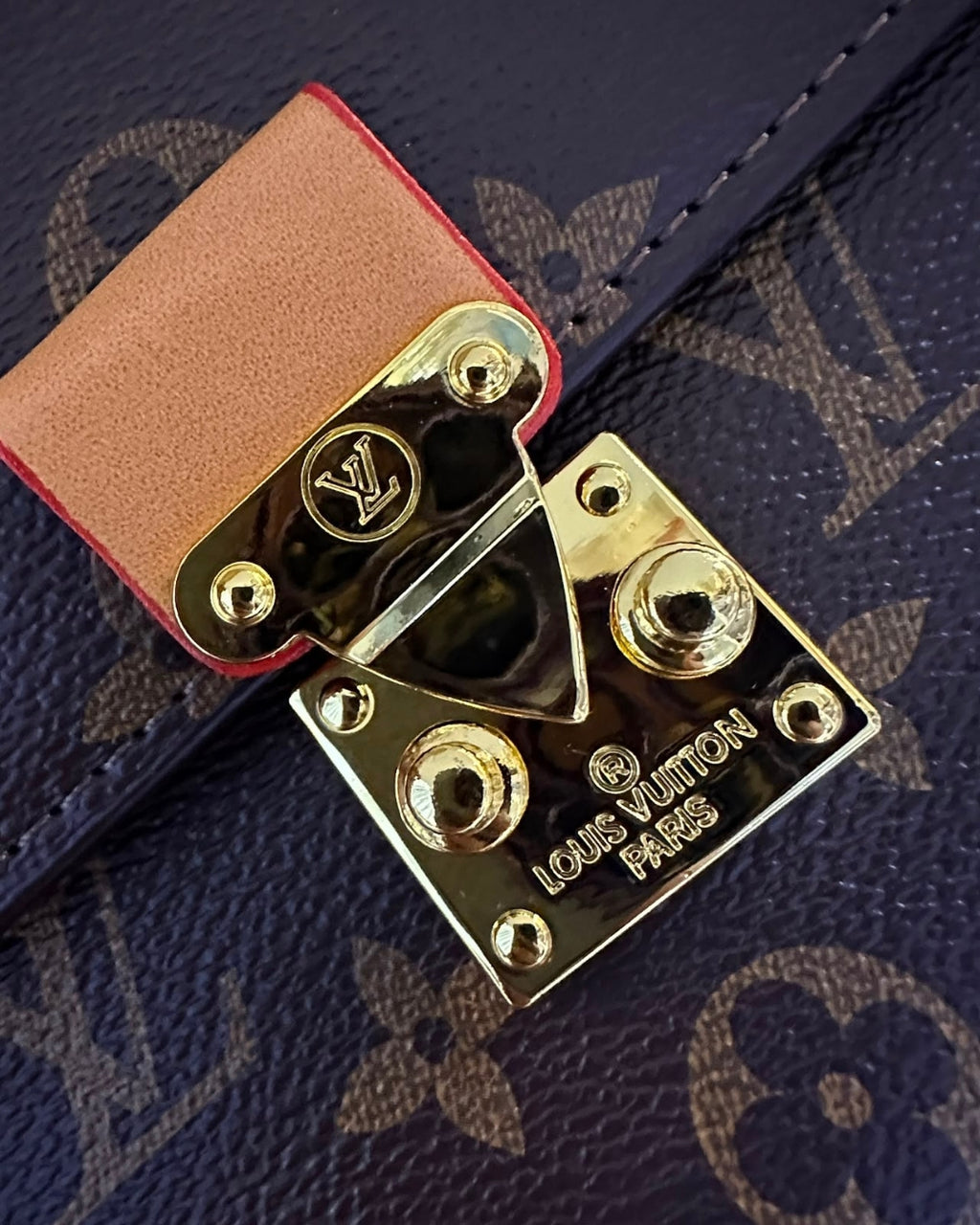LV Flap Bag 24 cm