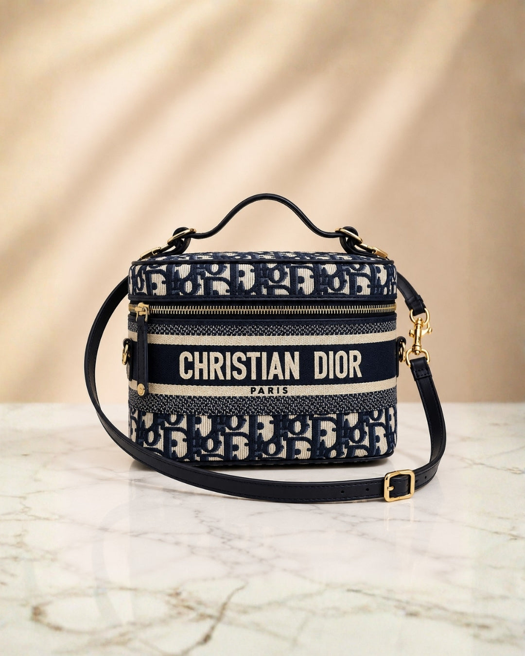 DIOR Vanity Bag 18 cm