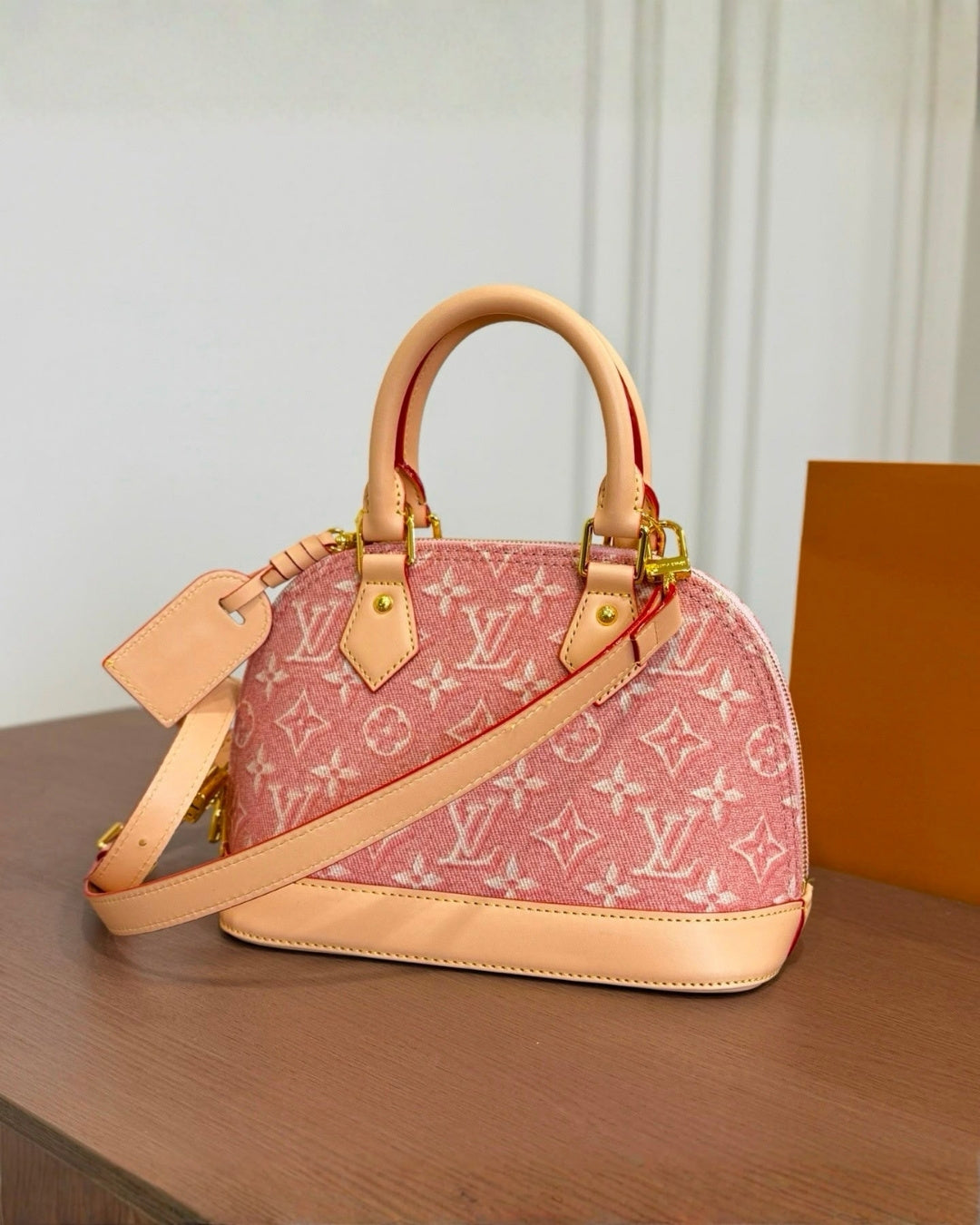 LV Alma 24cm Master