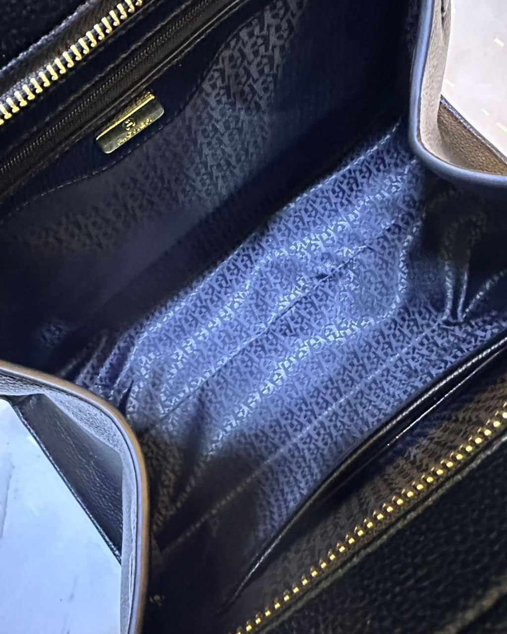 AIGNER Farah Shopper Bag 32cm