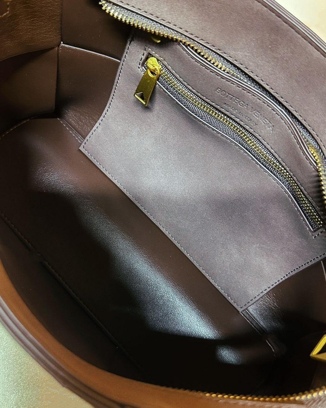 BOTTEGA Arco Tote 28cm