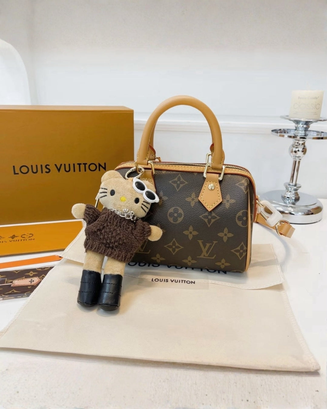 LV Speedy Mini with Teddy Charm 20cm A+