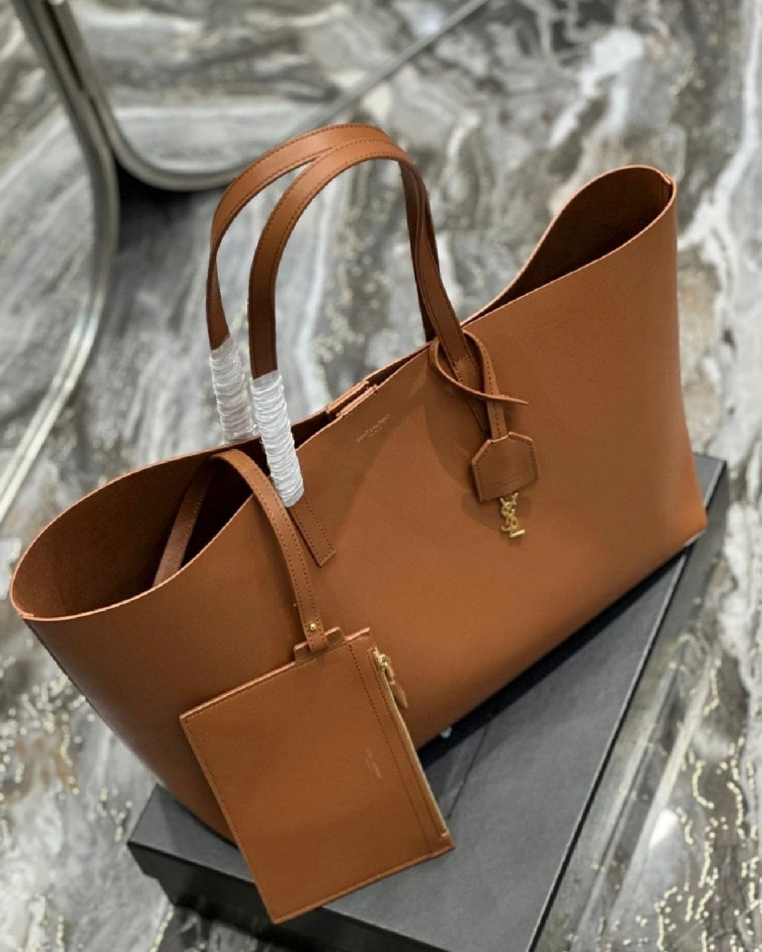 YSL East/West Shopping Tote 47cm A+