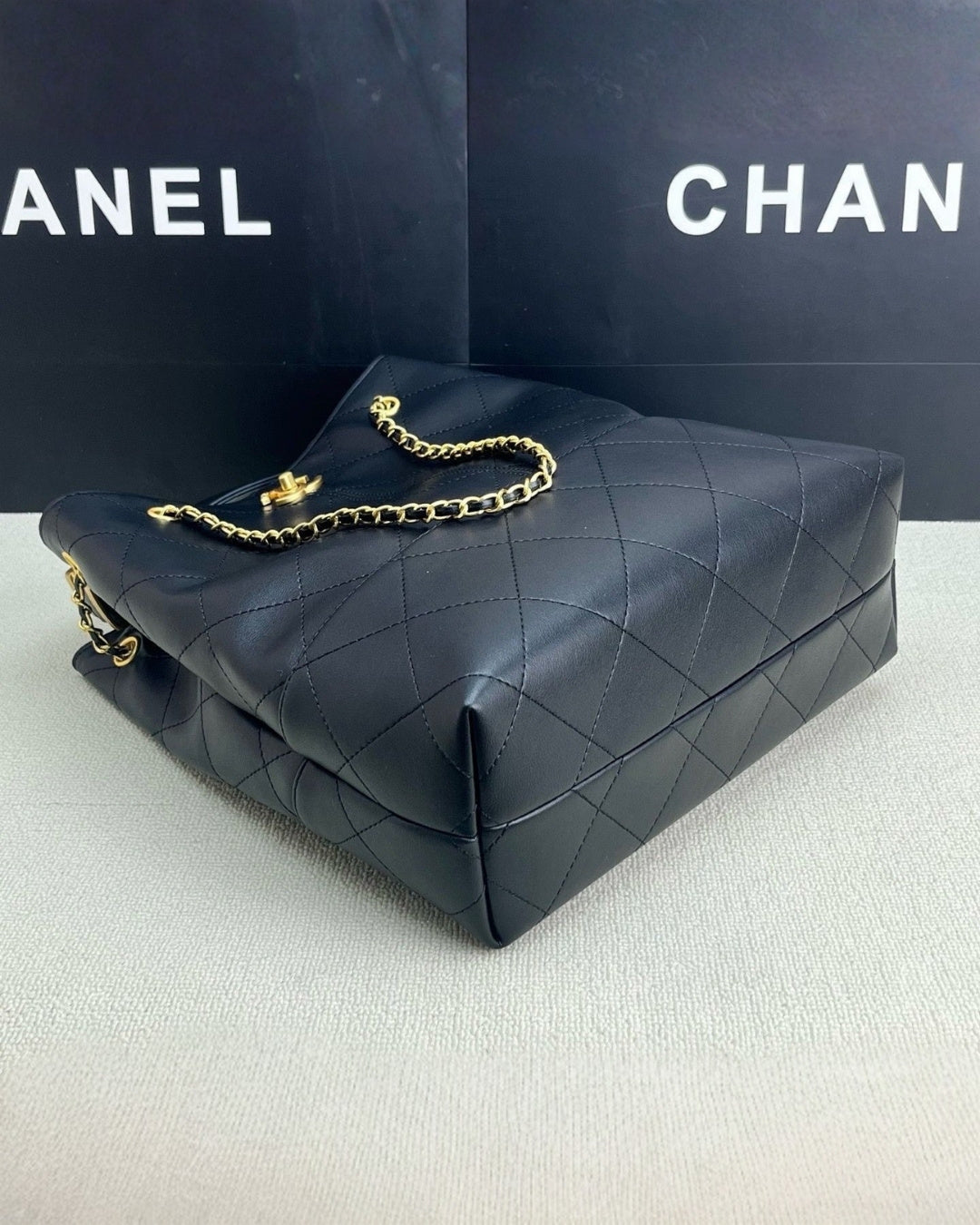 CHANEL Quilted Chain Shoulder Bag 33cm