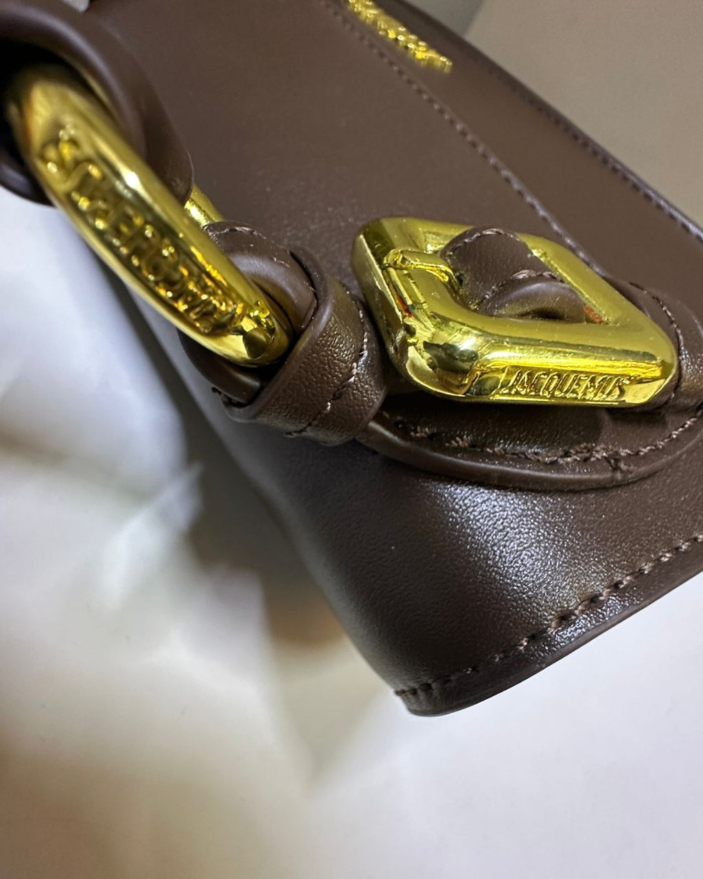 JACQUEMUS Mini Shoulder Bag 20cm